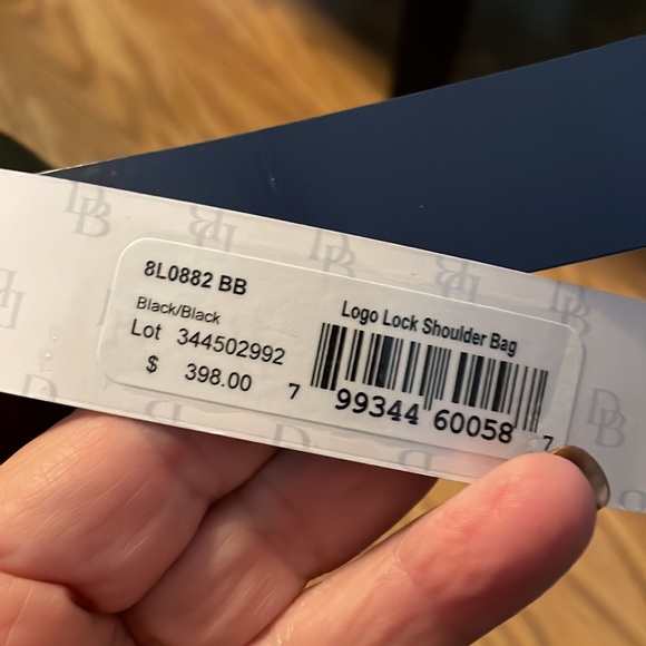 Dooney & Bourke purse Brand new never used - Picture 4 of 10